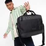 Acton CNNCT Coat Eastpak 4N244278Shoulder Bags - Image 15