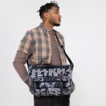 Delegate + Kiss Grunge Ultra Marine Eastpak 4N244274Shoulder Bags - Image 7