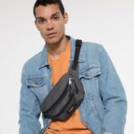 Doggy Bag Black Denim Ultra Marine Eastpak 4N244299Bags