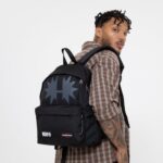 Padded Pak'r Kiss Black Eastpak 4N24416Backpacks - Image 5