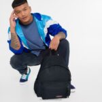 Padded Zippl'r + Cloud Navy Eastpak 4N24483Backpacks