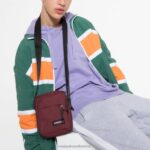The One Crafty Wine Eastpak 4N244249Shoulder Bags